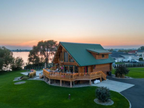Lakefront Cabin, HotTub, Boat Launch